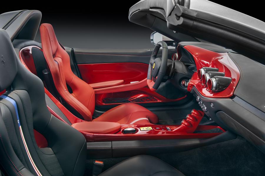  Ferrari F60America 2014 года  (фото 3 из 3)